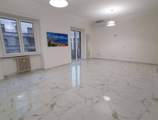 Ampio Bilocale Ristrutturato MM Pta Venezia