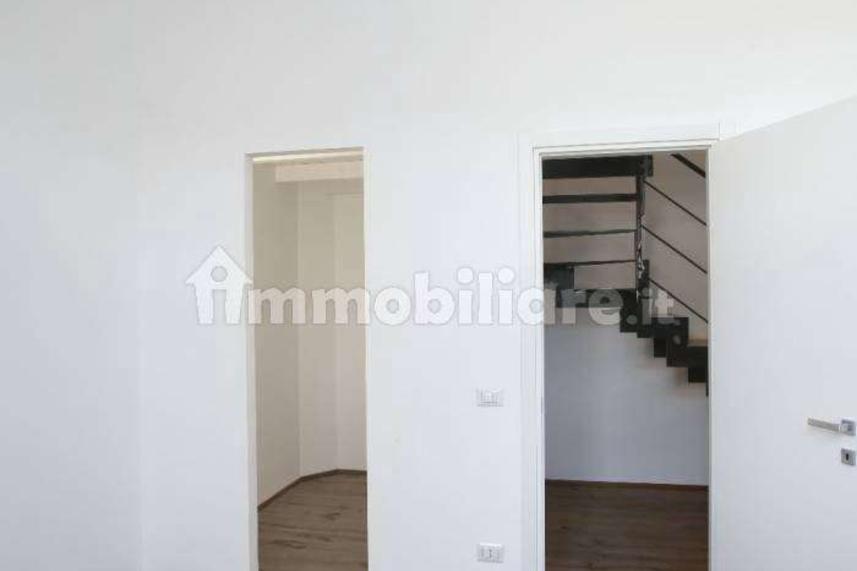 Appartamento/ Loft MM Primaticcio in Vendita a Milano